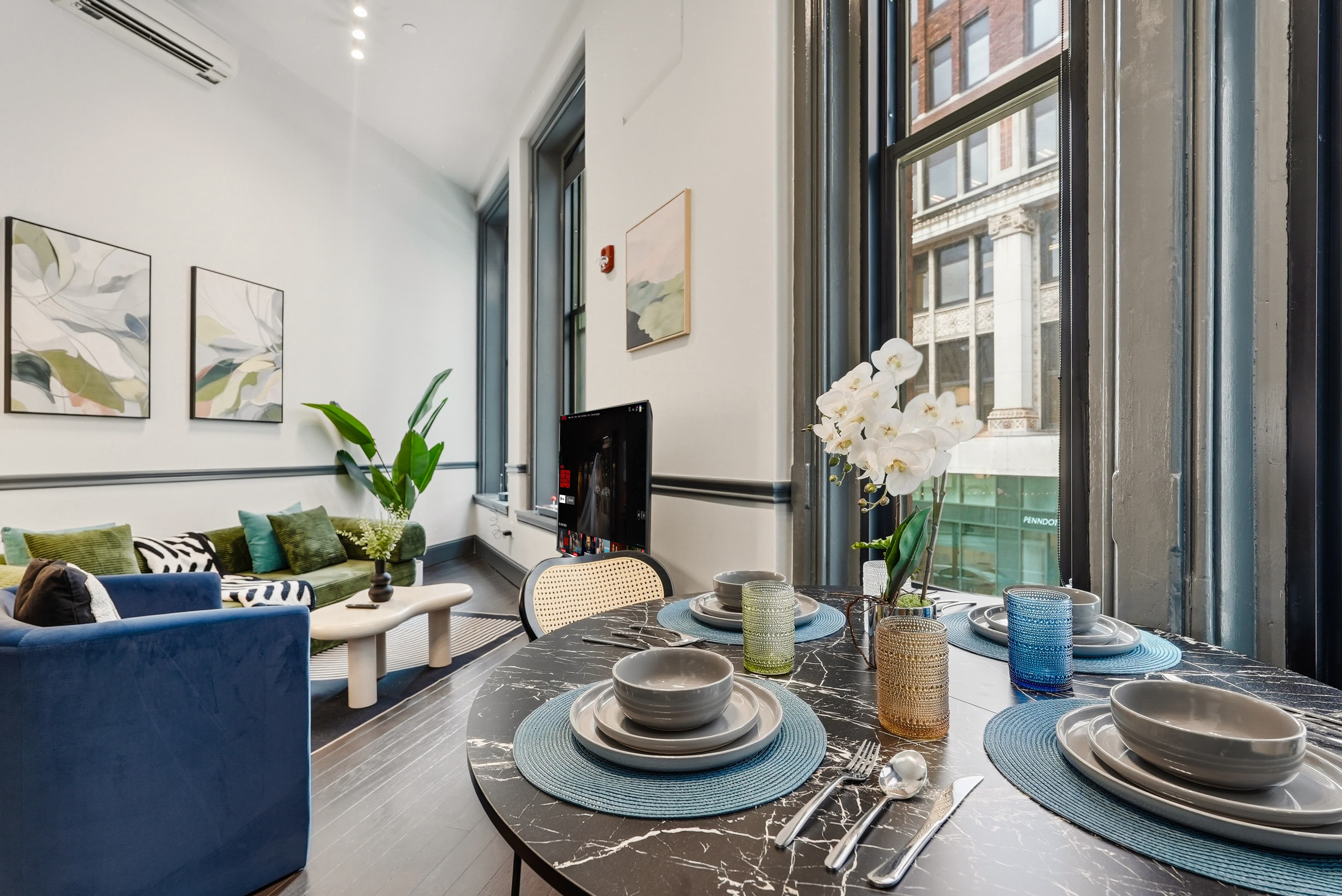Stylish 1BR · Downtown Pittsburgh